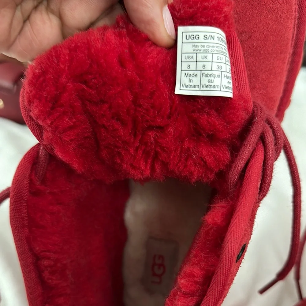 UGG Red Moccasin Shoes Plush Lining - Picture 12 of 13